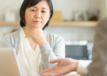 訪問業者にリフォームをすすめられて悩んでいる方へ