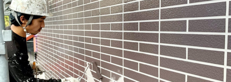 サイディングの 2色塗工法