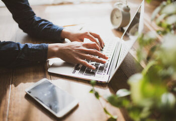 外壁塗装を検討している方へ！外壁塗装のトラブルについて紹介します！